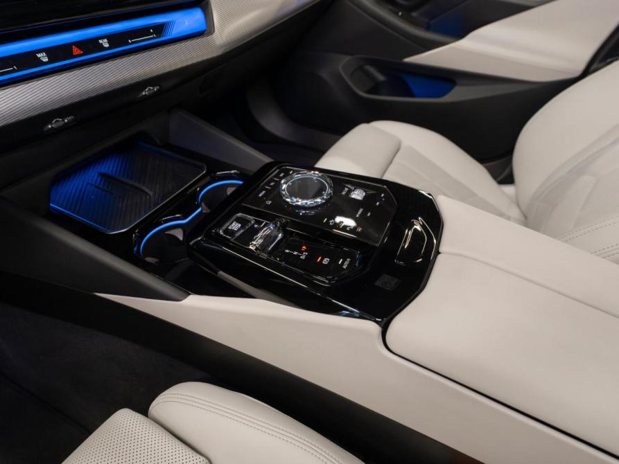 BMW 5 серии VIII (G60/G61/G68) Москва  - изображение 21