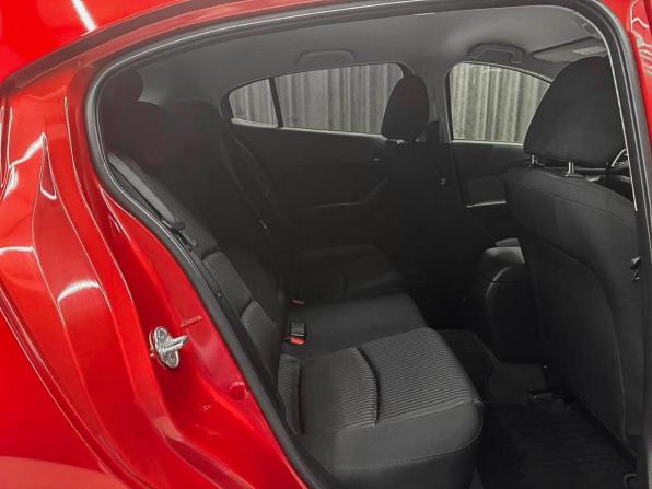 Mazda Axela III с пробегом 2014 года, цена 1 180 000 рублей, 88620 км, хэтчбек, Автокод Объявления