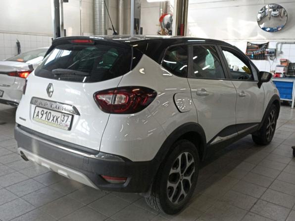 Renault Kaptur I с пробегом 2018 года, цена 1 295 000 рублей, 78000 км, внедорожник, Автокод Объявления