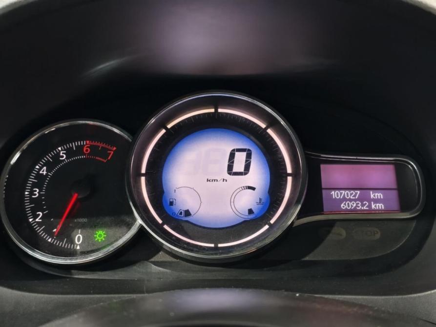 Renault Fluence I Рестайлинг Курск  - изображение 11