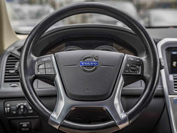 Volvo XC60 I с пробегом 2012 года, цена 1 220 000 рублей, 262838 км, внедорожник, Автокод Объявления