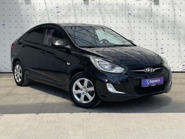 Hyundai Solaris I с пробегом 2013 года, цена 890 000 рублей, 130270 км, седан, Автокод Объявления