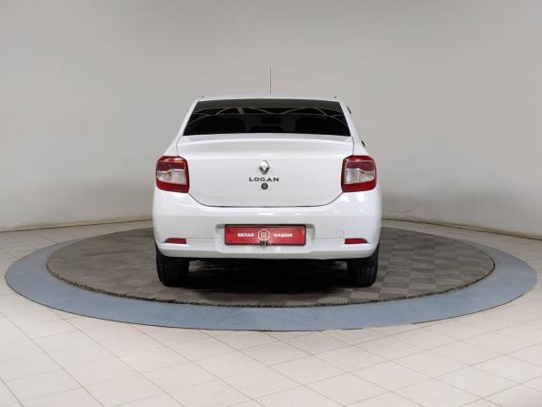 Renault Logan II Рестайлинг с пробегом 2018 года, цена 759 900 рублей, 112200 км, седан, Автокод Объявления