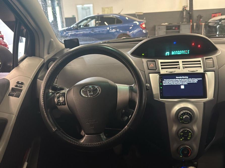 Toyota Yaris II Санкт-Петербург  - изображение 4