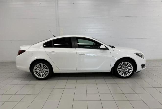 Opel Insignia I Рестайлинг с пробегом 2014 года, цена 1 090 000 рублей, 158369 км, седан, Автокод Объявления