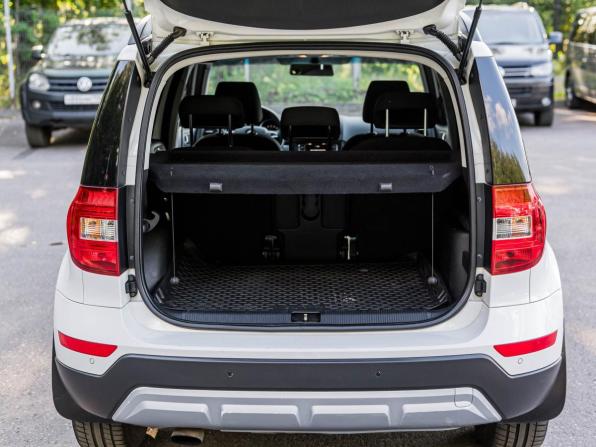 Skoda Yeti I Рестайлинг с пробегом 2014 года, цена 879 000 рублей, 152491 км, внедорожник, Автокод Объявления