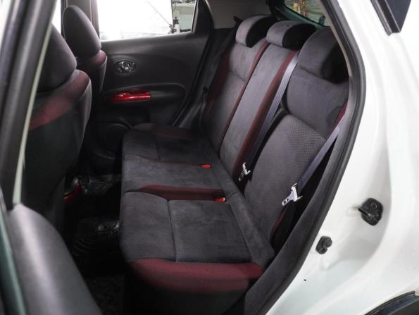 Nissan Juke I с пробегом 2011 года, цена 949 000 рублей, 154352 км, внедорожник, Автокод Объявления