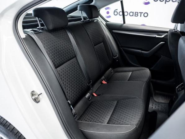Skoda Octavia III (A7) Рестайлинг с пробегом 2018 года, цена 1 680 000 рублей, 178000 км, лифтбек, Автокод Объявления