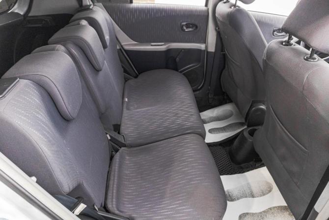Toyota Yaris II Рестайлинг с пробегом 2009 года, цена 499 000 рублей, 332000 км, хэтчбек, Автокод Объявления