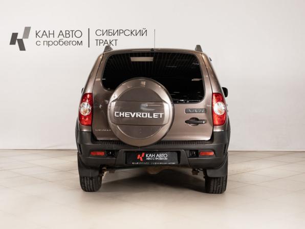 Chevrolet Niva I Рестайлинг с пробегом 2017 года, цена 768 700 рублей, 83200 км, внедорожник, Автокод Объявления