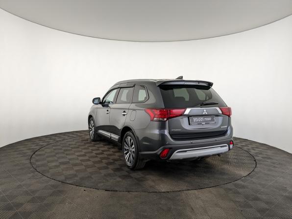 Mitsubishi Outlander III Рестайлинг 3 с пробегом 2019 года, цена 2 850 000 рублей, 48759 км, внедорожник, Автокод Объявления