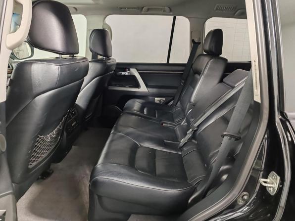 Toyota Land Cruiser 200 Series Рестайлинг 1 с пробегом 2015 года, цена 4 449 000 рублей, 172494 км, внедорожник, Автокод Объявления