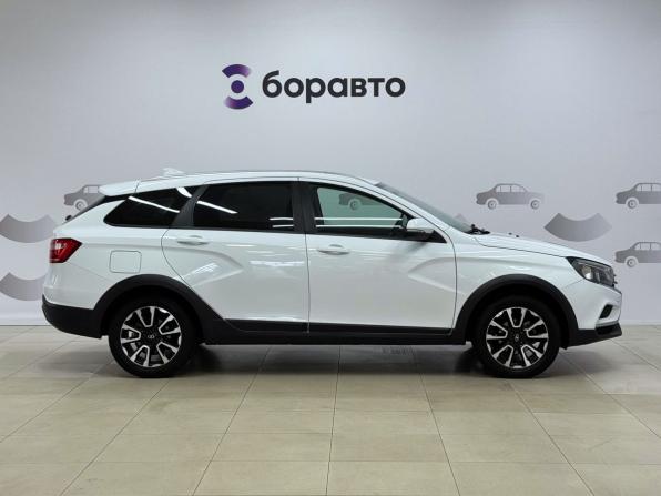 Lada (ВАЗ) Vesta I с пробегом 2021 года, цена 1 330 000 рублей, 134188 км, универсал, Автокод Объявления