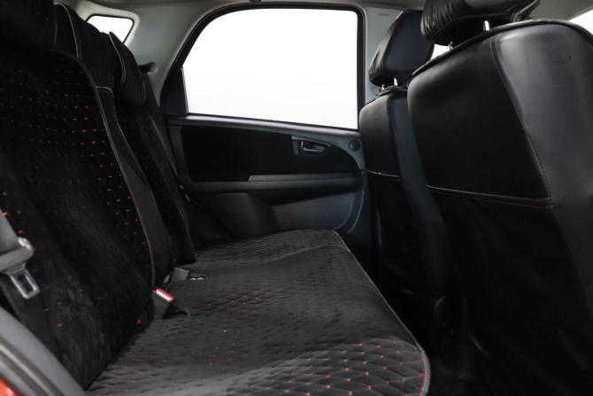 Suzuki SX4 I (Classic) Рестайлинг с пробегом 2010 года, цена 761 000 рублей, 220000 км, хэтчбек, Автокод Объявления
