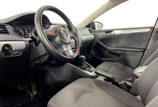 Volkswagen Jetta VI с пробегом 2012 года, цена 1 260 000 рублей, 135019 км, седан, Автокод Объявления