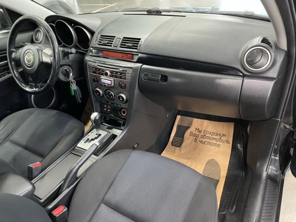 Mazda 3 I (BK) Рестайлинг с пробегом 2006 года, цена 457 700 рублей, 242152 км, хэтчбек, Автокод Объявления