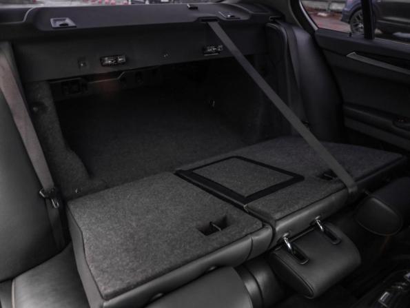 BMW 5 серии VI (F10/F11/F07) Рестайлинг с пробегом 2015 года, цена 1 849 000 рублей, 219295 км, седан, Автокод Объявления
