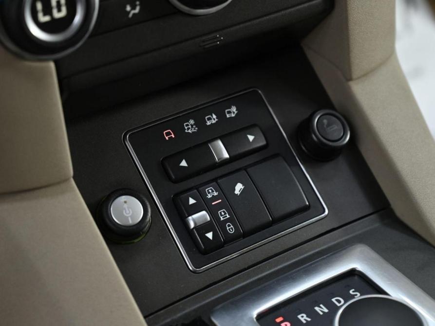 Land Rover Discovery IV Рестайлинг Москва  - изображение 11