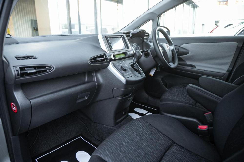 Toyota Wish II Иркутск  - изображение 11