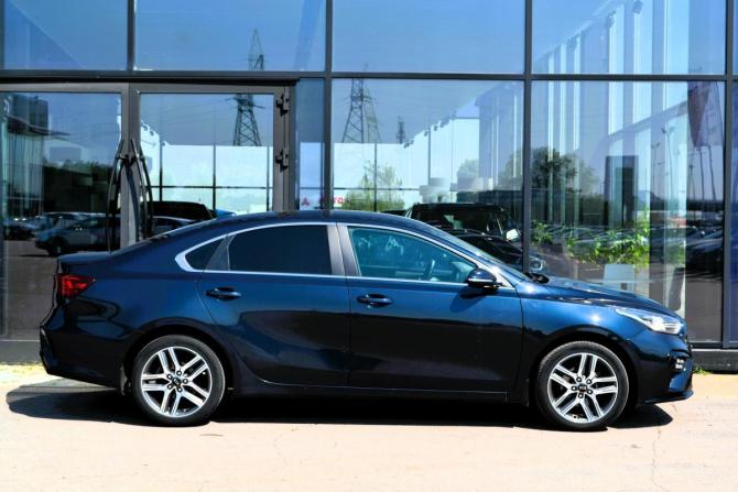 Kia Cerato IV с пробегом 2018 года, цена 1 650 000 рублей, 95481 км, седан, Автокод Объявления
