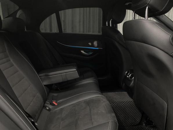 Mercedes-Benz E-Класс V (W213 S213 C238) с пробегом 2018 года, цена 3 700 000 рублей, 82000 км, седан, Автокод Объявления