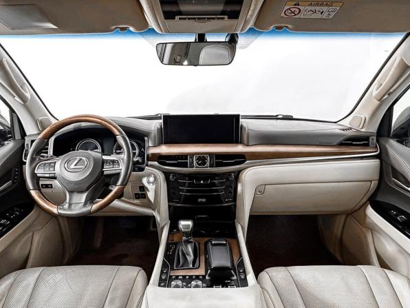 Lexus LX III Рестайлинг 2 с пробегом 2016 года, цена 5 264 900 рублей, 232057 км, внедорожник, Автокод Объявления