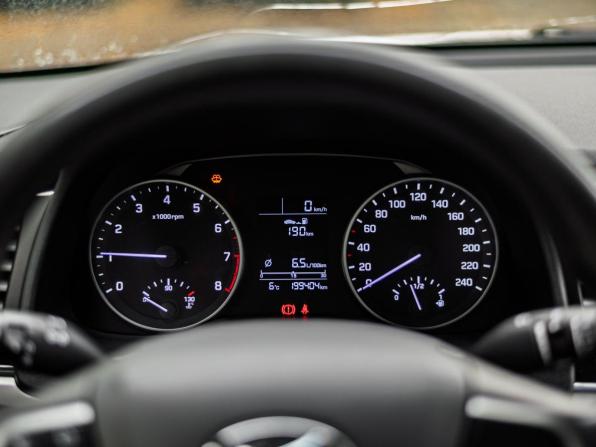 Hyundai Elantra VI (AD) с пробегом 2016 года, цена 1 020 000 рублей, 199376 км, седан, Автокод Объявления