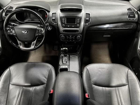 Kia Sorento II Рестайлинг с пробегом 2018 года, цена 1 970 000 рублей, 176017 км, внедорожник, Автокод Объявления