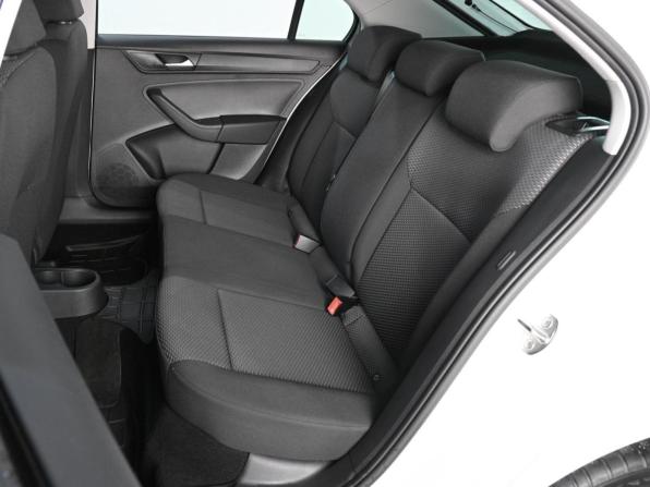 Volkswagen Polo VI с пробегом 2021 года, цена 1 639 000 рублей, 78978 км, лифтбек, Автокод Объявления