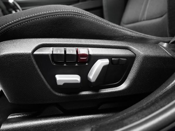 BMW 3 серии VI (F3x) Рестайлинг с пробегом 2017 года, цена 2 695 000 рублей, 129077 км, лифтбек, Автокод Объявления