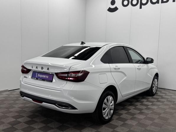 Lada (ВАЗ) Vesta I Рестайлинг (NG) с пробегом 2024 года, цена 1 398 000 рублей, 7490 км, седан, Автокод Объявления