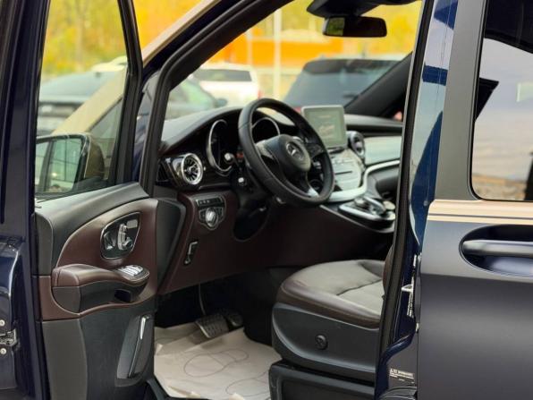 Mercedes-Benz V-Класс III (W447) с пробегом 2018 года, цена 4 391 700 рублей, 213967 км, минивэн, Автокод Объявления