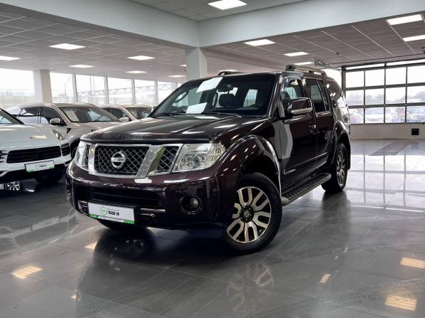 Nissan Pathfinder III Рестайлинг с пробегом 2013 года, цена 1 645 000 рублей, 297023 км, внедорожник, Автокод Объявления