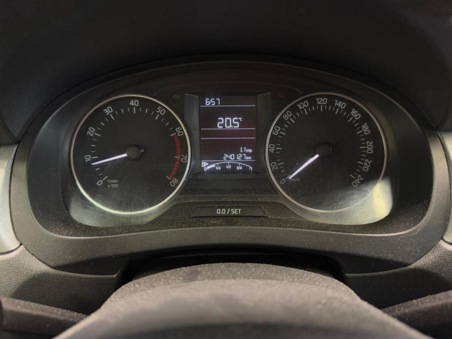 Skoda Rapid I Волгоград  - изображение 11