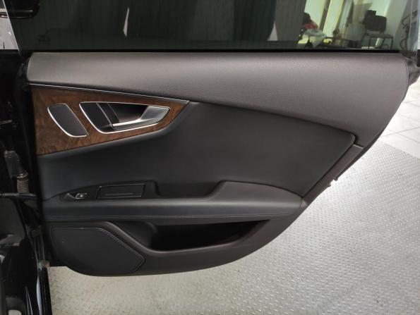 Audi A7 I (4G) с пробегом 2014 года, цена 2 345 000 рублей, 178000 км, лифтбек, Автокод Объявления