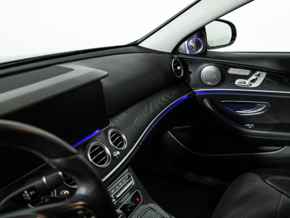 Mercedes-Benz E-Класс V (W213 S213 C238) с пробегом 2016 года, цена 1 899 585 рублей, 345000 км, седан, Автокод Объявления