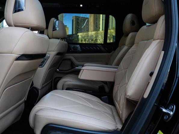 BYD FangChengBao Leopard 8 с пробегом 2024 года, цена 6 500 000 рублей, 36800 км, внедорожник, Автокод Объявления
