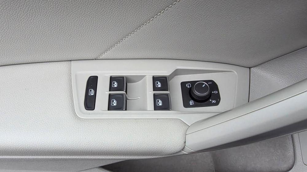Volkswagen Tiguan II Санкт-Петербург  - изображение 6