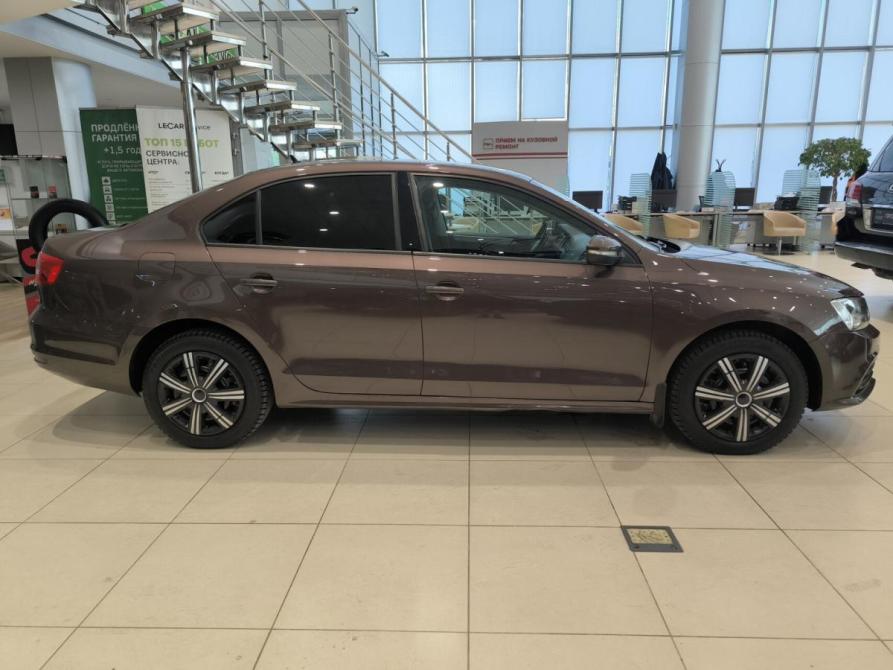Volkswagen Jetta VI Рестайлинг Казань  - изображение 5