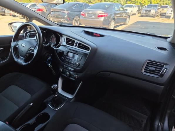 Kia Ceed II с пробегом 2013 года, цена 982 000 рублей, 196821 км, универсал, Автокод Объявления