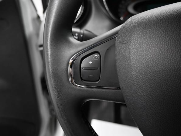 Renault Kaptur I с пробегом 2019 года, цена 1 445 000 рублей, 97348 км, внедорожник, Автокод Объявления