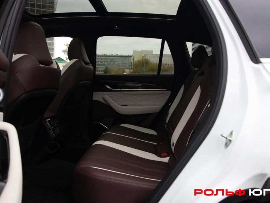 Geely Monjaro I Москва  - изображение 8