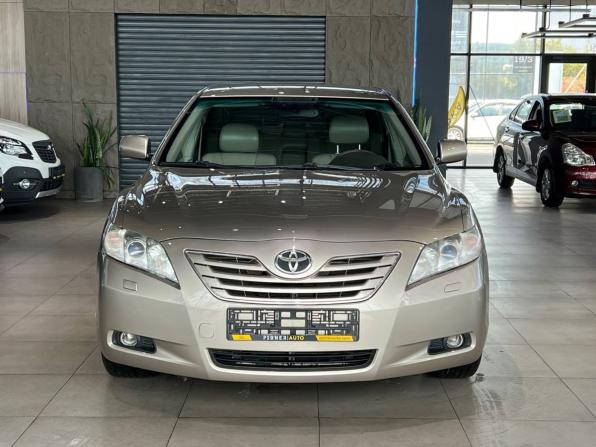 Toyota Camry VI (XV40) с пробегом 2006 года, цена 880 000 рублей, 300412 км, седан, Автокод Объявления