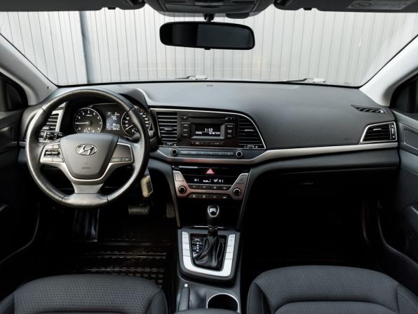Hyundai Elantra VI (AD) с пробегом 2017 года, цена 1 600 000 рублей, 103576 км, седан, Автокод Объявления