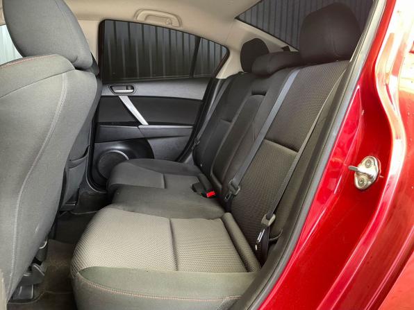 Mazda 3 II (BL) Рестайлинг с пробегом 2013 года, цена 917 000 рублей, 140464 км, седан, Автокод Объявления