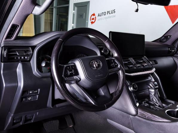 Toyota Land Cruiser 300 Series с пробегом 2021 года, цена 9 559 000 рублей, 101009 км, внедорожник, Автокод Объявления