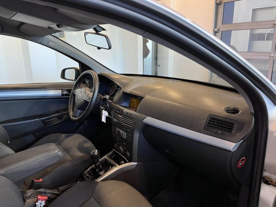 Opel Astra H Чебоксары  - изображение 12
