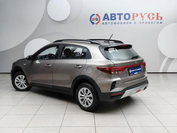Kia Rio IV Рестайлинг с пробегом 2021 года, цена 1 780 000 рублей, 71000 км, хэтчбек, Автокод Объявления