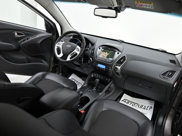Hyundai ix35 I Рестайлинг с пробегом 2013 года, цена 1 049 000 рублей, 132000 км, внедорожник, Автокод Объявления