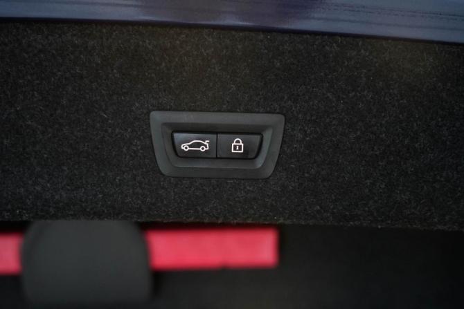BMW 3 серии VII (G2x) с пробегом 2020 года, цена 3 247 000 рублей, 128293 км, седан, Автокод Объявления